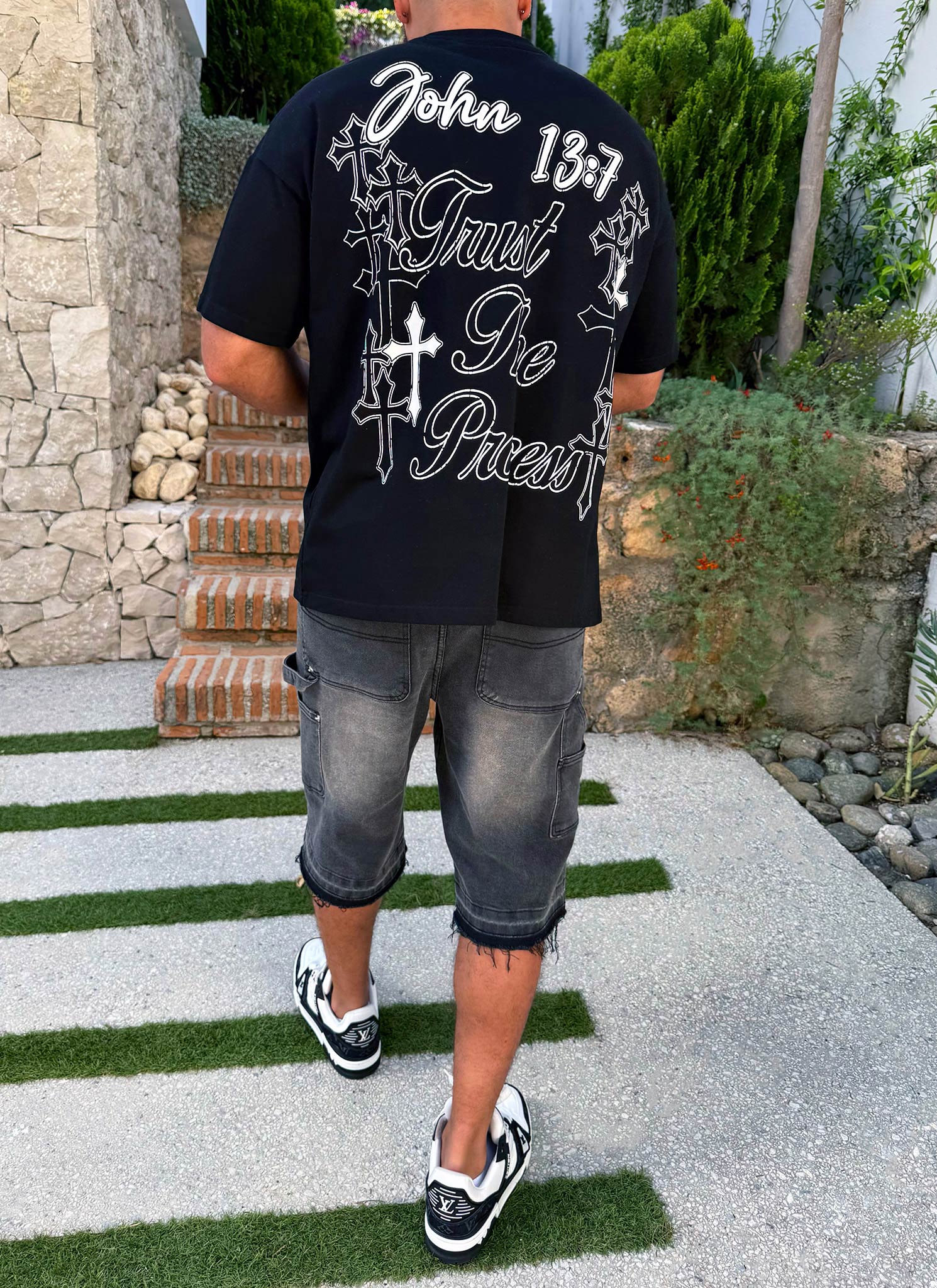 Road To Glory T-Shirt - Black - Image 8