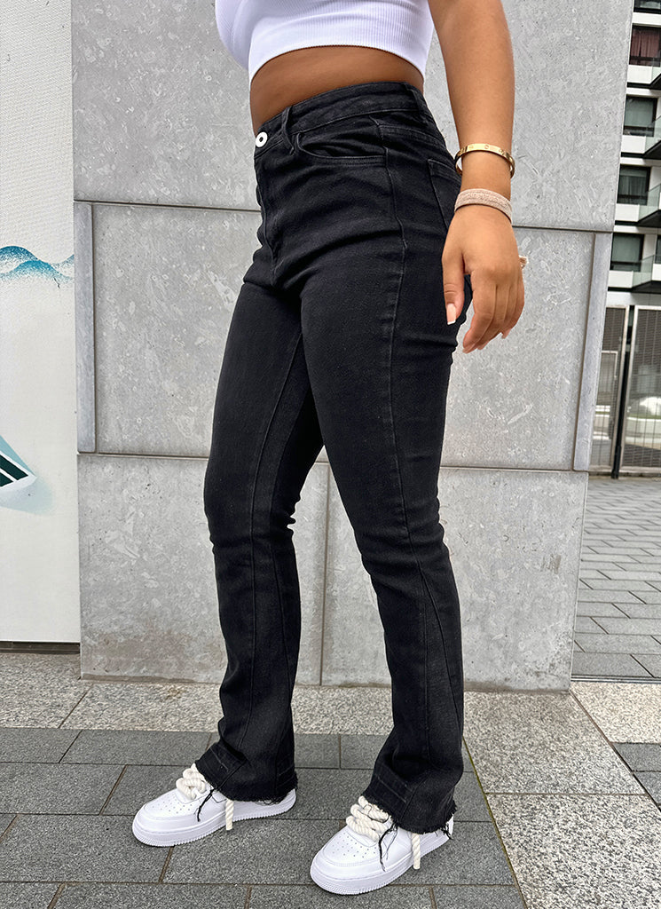 Vintage Flare Jeans - Black - Image 5