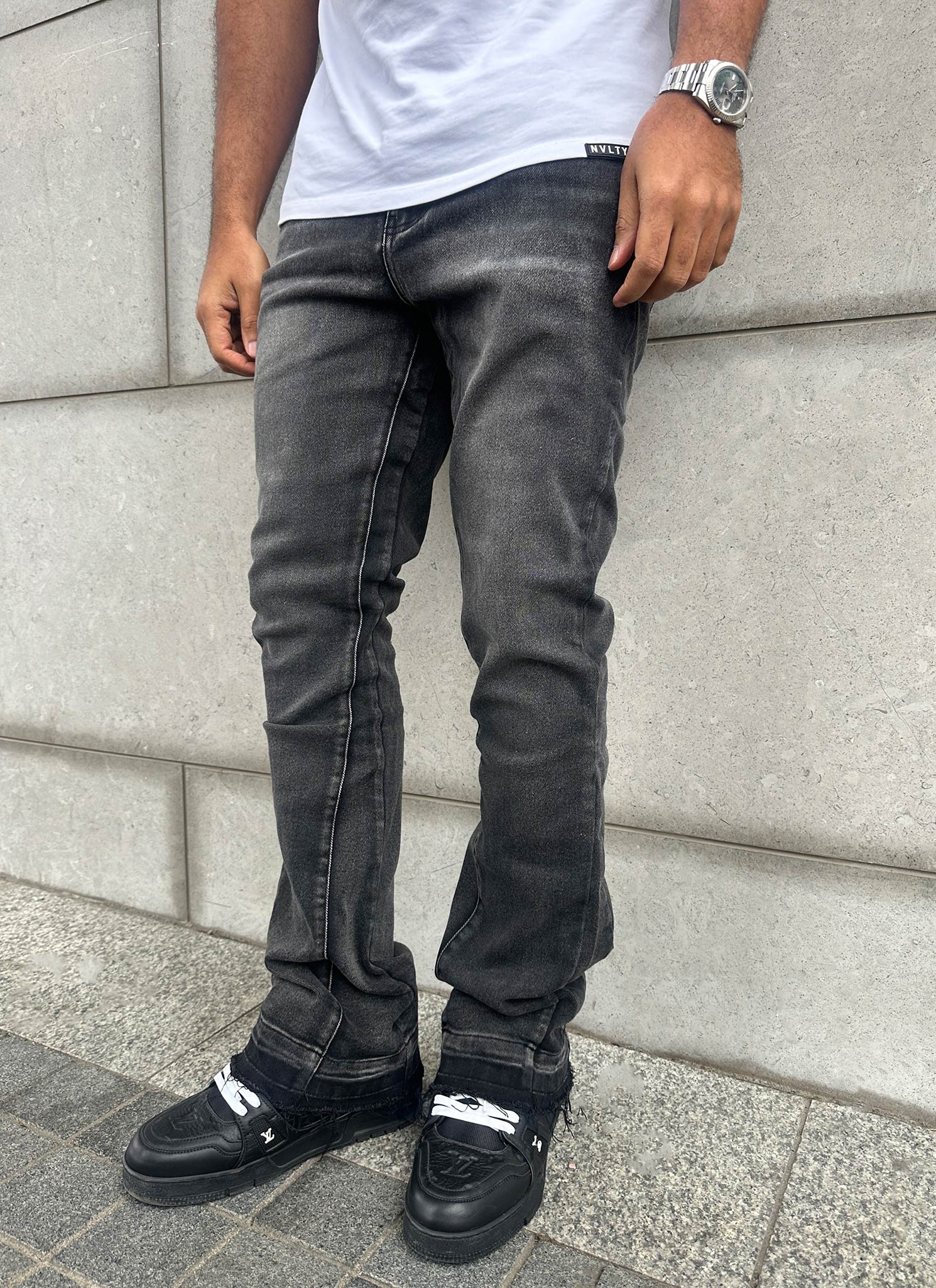 Vintage Flare Washed Jeans - Black - Image 6