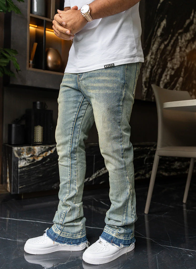 Vintage Flare Washed Jeans - Blue - Image 10