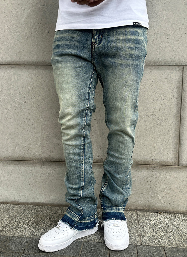 Vintage Flare Washed Jeans - Blue - Image 9